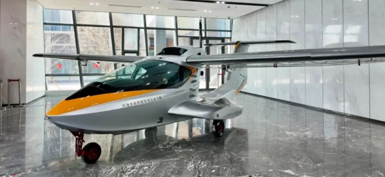 奥科赛航空M2型飞机已获得型号合格证和生产许可证，并交付首架